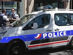 Френски военен арестуван, смятал да стреля срещу джамия