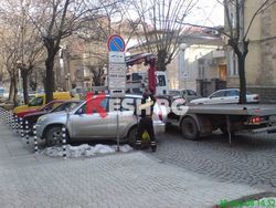 Областният управител на София отсече: Паяците вдигат незаконно  