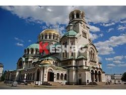 Църквата стана официален собственик на „Свети Александър Невски”