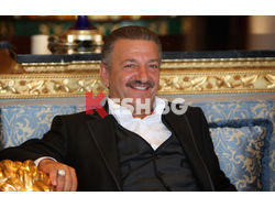 Краят на едно приказно богатство